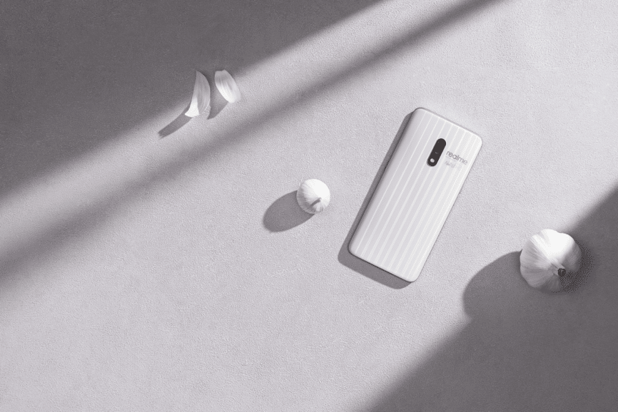 See the smartphone with the Red Dot Design Award — illustration 5