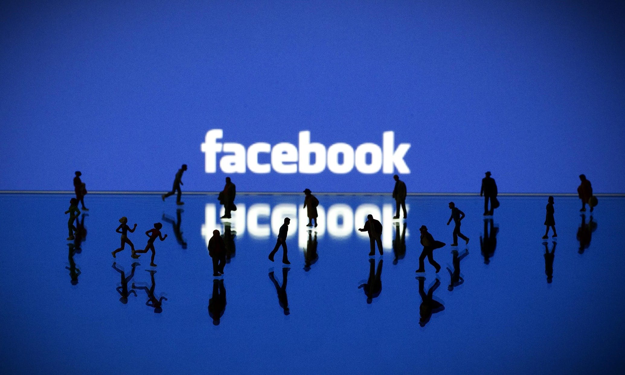 Facebook: opłaty za dostęp do zamkniętych grup