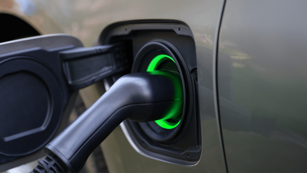Japońscy liderzy motoryzacji sprzeciwiają się elektromobilności?