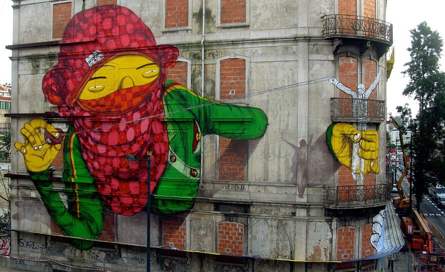 Sztuka uliczna walczy o ochronę środowiska (galeria) Blu Os Gemeos Blu Lisbon mediarun com