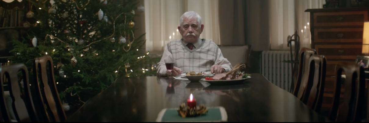 Wzruszająca, niemiecka kampania świąteczna boze narodzenie Zrzut ekranu 2015 12 02 o 10.50.03