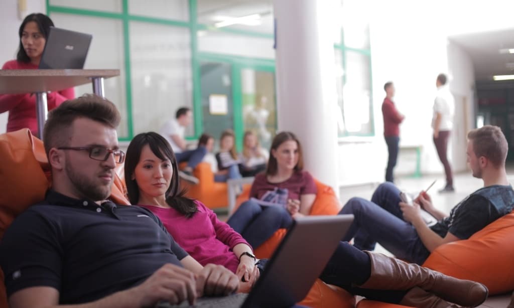 Startuje Łazarski Social Media Day Łazarski Studenci Uczleni Łazarskiego 1 crop