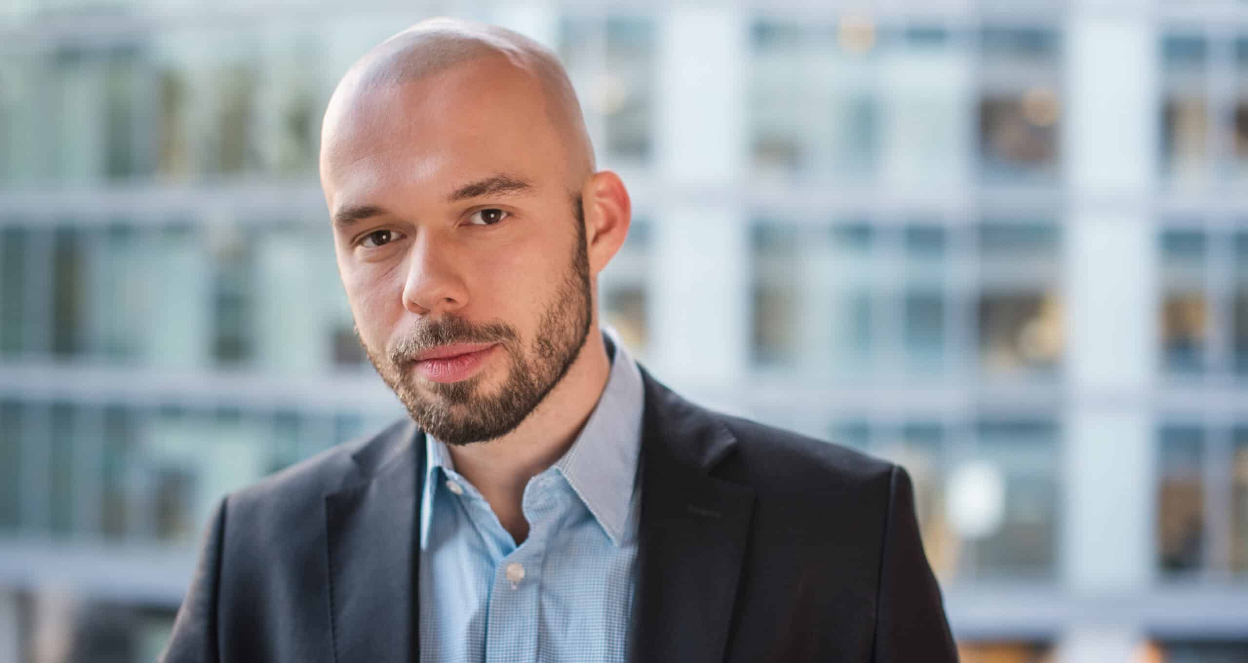 Paweł Kasprzak nabywa udziały w NuOrder Kadra