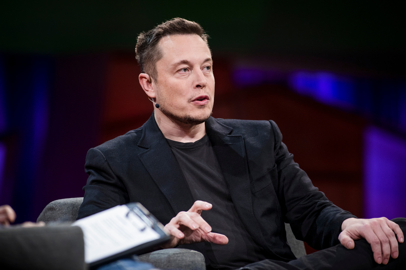 Elon Musk gotowy na aktualizację Tesli Elon Musk MUSK