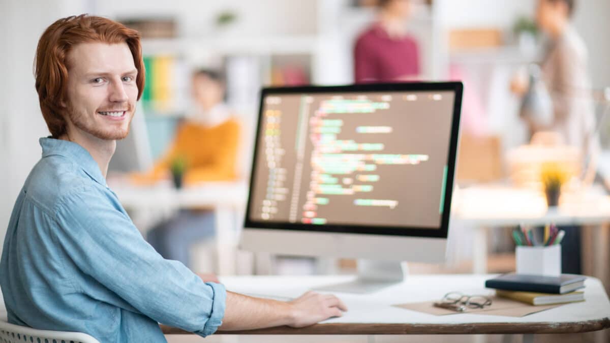 Dlaczego warto postawić na OUTSOURCING hr mediarun outsourcing programista 2019