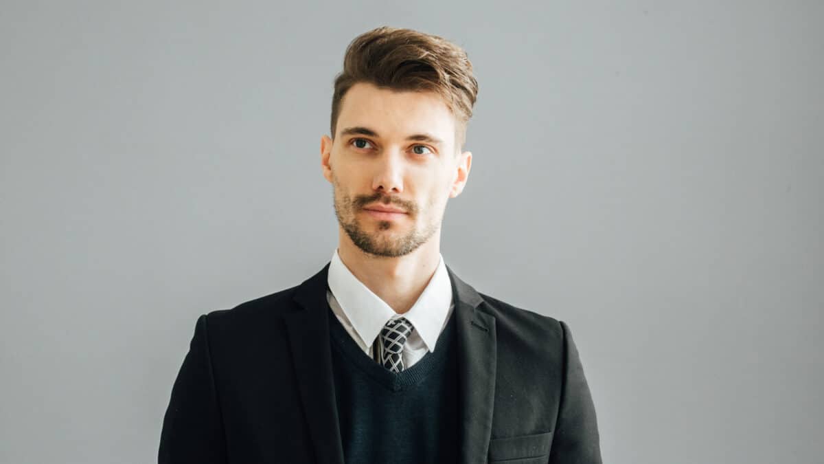 3 główne trendy zmian w zachowaniach konsumentów – komentarz eksperta Santander Bank ekologia mediarun trendy Businessman 2020