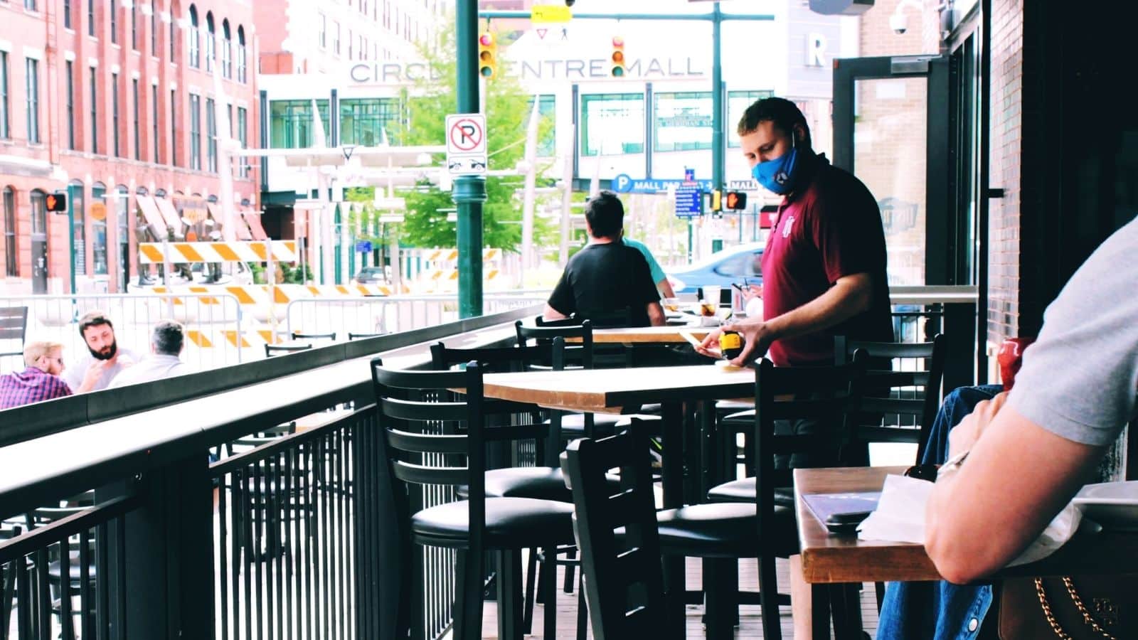 Jak koronawirus wpłynął na branżę gastronomiczną i eventową? [BADANIE] badanie ZDJĘCIE GLÓWNE 1