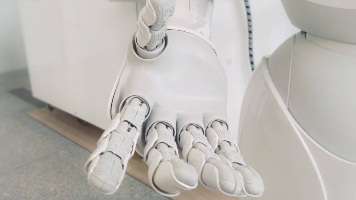 Zastąpieni przez roboty w ciągu 5 lat? AI medairun ai
