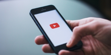 MOBILE ADVERTISING – YouTube dla reklamodawców – zarządzanie bezpieczeństwem i spójnością marki
