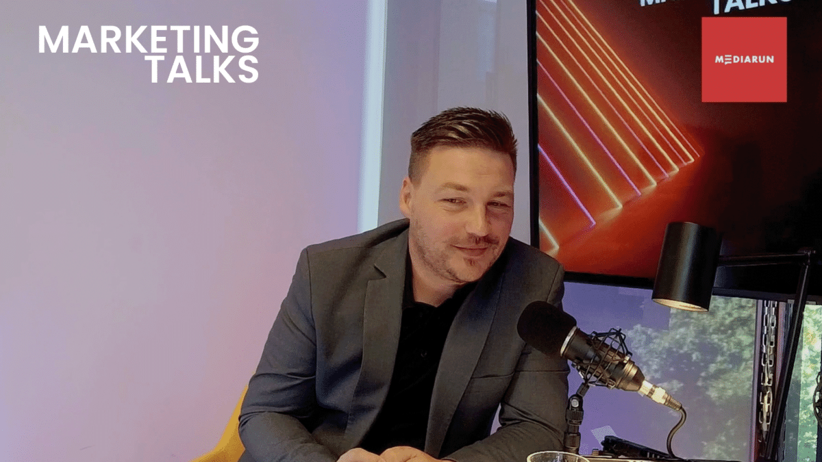 BLACHOTRAPEZ – Wywiad z Mateuszem Małkiem Dyrektorem Marketingu – MARKETING TALKS Blachotrapez MEDIARUN COM MATEUSZ MALEK MARKETING TALKS 1600X800 V1