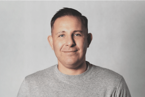 DECATHLON POLSKA zmienia struktury marketingowe. Znany CMO obejmuje nową rolę regionalną — poznaj szczegóły tej niespodziewanej kariery.