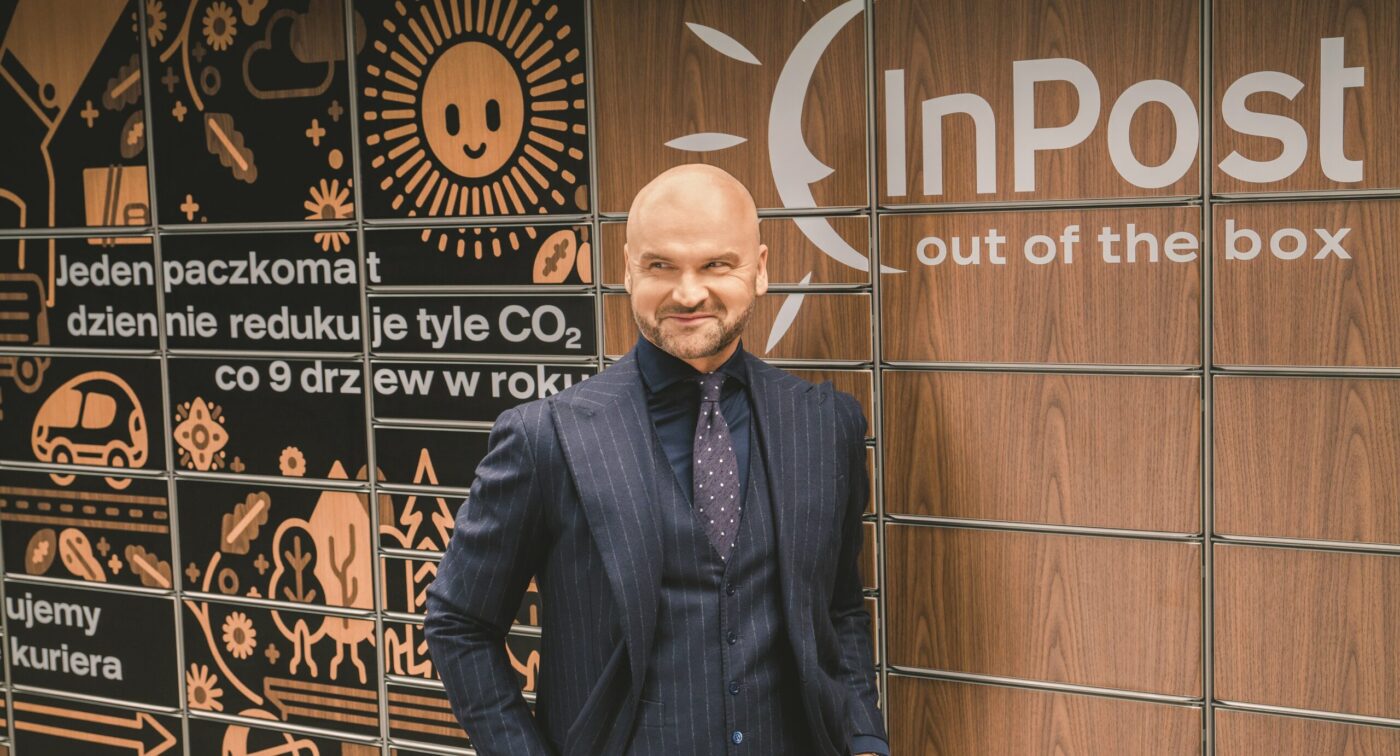 InPost inwestuje 2,4 mld zł w AI i nowe technologie. Asystent zakupowy InPost Plus już w beta-testach. Czy to rewolucja w polskim e-commerce?