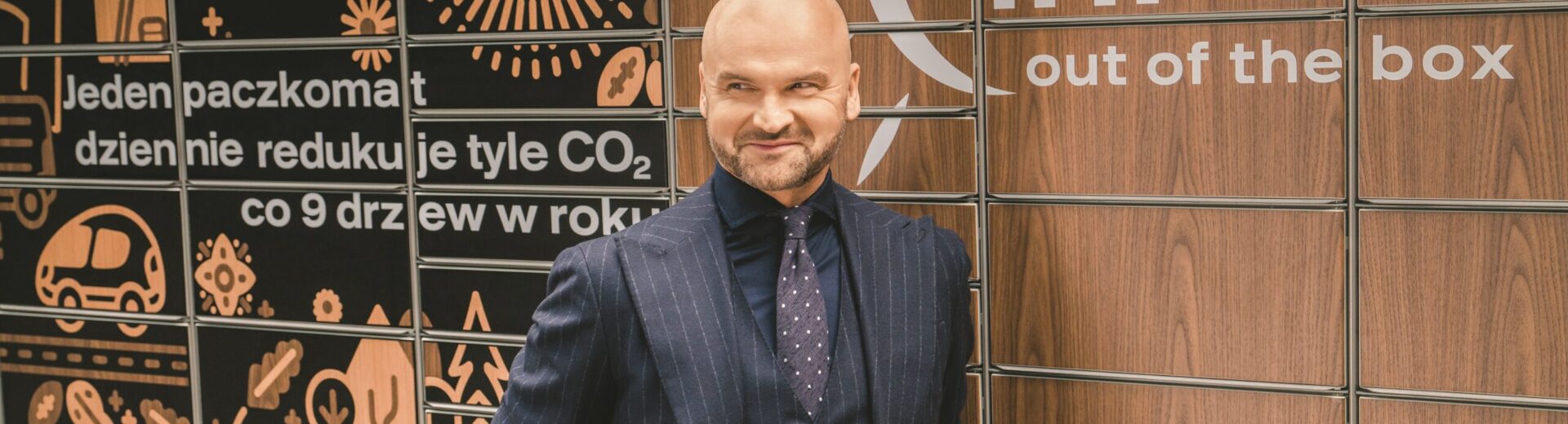 InPost inwestuje 2,4 mld zł w AI i nowe technologie. Asystent zakupowy InPost Plus już w beta-testach. Czy to rewolucja w polskim e-commerce?