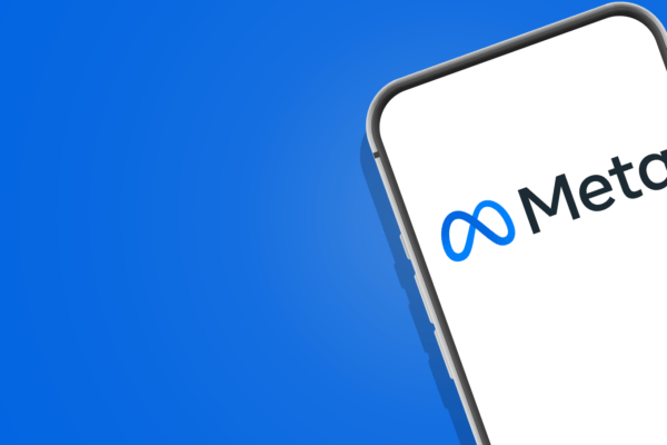 META zmienia click attribution w Ads Manager od marca 2026. Sprawdź, co oznacza nowa definicja kliknięcia dla Twoich kampanii i budżetów reklamowych.