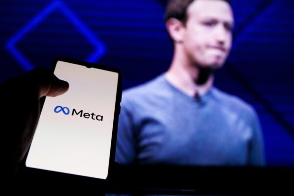 META planuje zwolnić nawet 16 000 pracowników, by sfinansować inwestycje w AI warte setki miliardów. Co to oznacza dla branży tech i rynku pracy?