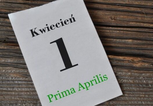 Prima Aprilis w marketingu – jak Google, LEGO, Duolingo i Żywiec zamieniają 1 kwietnia w viralowe kampanie z milionami zasięgów. Sprawdź najlepsze przykłady i strategie.