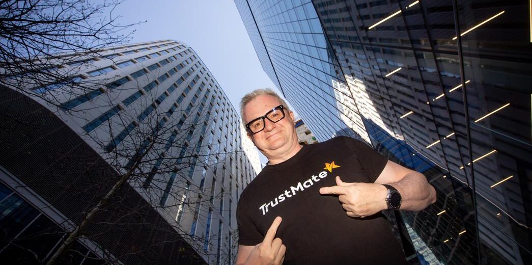TrustMate.io – lider w Polsce i Europie Środkowo-Wschodniej w segmencie oprogramowania do zarządzania zweryfikowanymi recenzjami – ogłosił przejęcie Zaufane.pl. To transakcja, która zmienia układ sił w polskim e-commerce i wyznacza nowy kierunek dla całej branży.